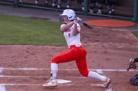 Kyndal Kutac bats against SFA