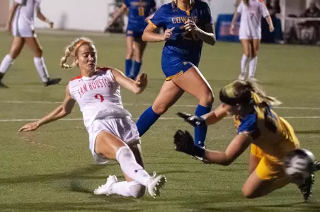 Alexis Truitt scores against McNeese