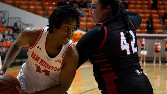 Raanee Smith vs Seattle U 2022