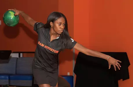 Kaia Gray bowling