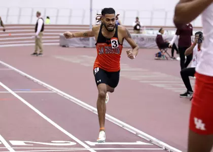 Elijah McWilliams competes at Texas A&M