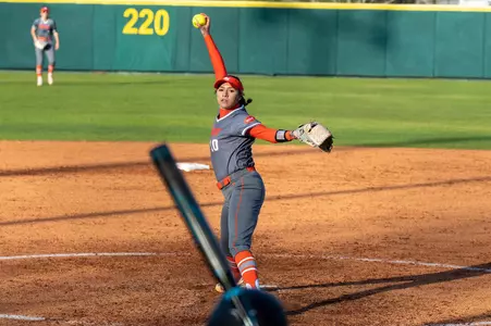 Mika Vento pitches against Kennesaw State