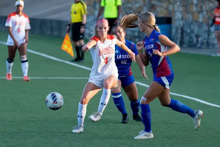 Brooke Jones dribbles against Louisiana Tech
