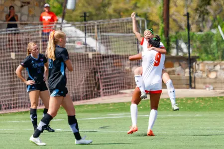 Lennon Porter celebrates her goal against Louisiana Tech
