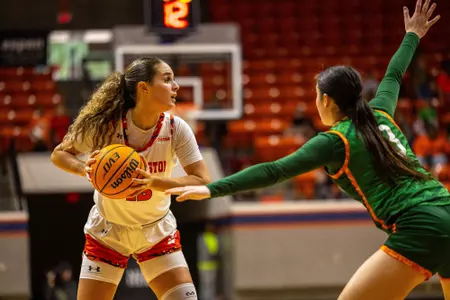 Kaylee Jefferson against FAMU