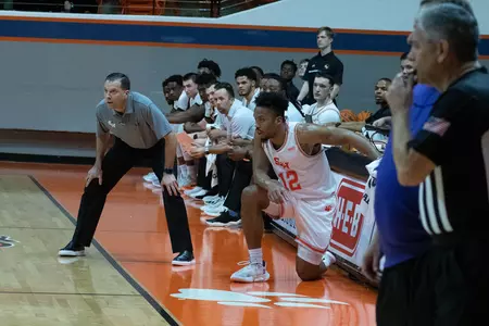 Men's basketball coach Jason Hooten