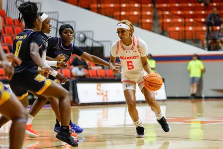 Aysia vs Jarvis Christian (11/6)