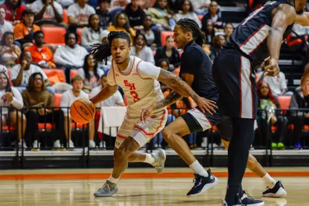 Lamar Wilkerson drives against NM State