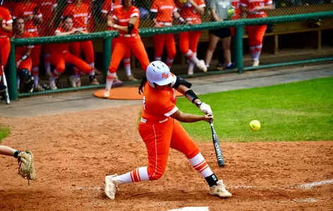 Elia Hebel swings against Middle Tennessee