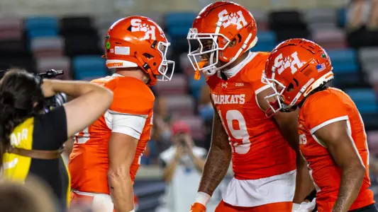 Rayfield Lotten celebrate vs UNLV 2025