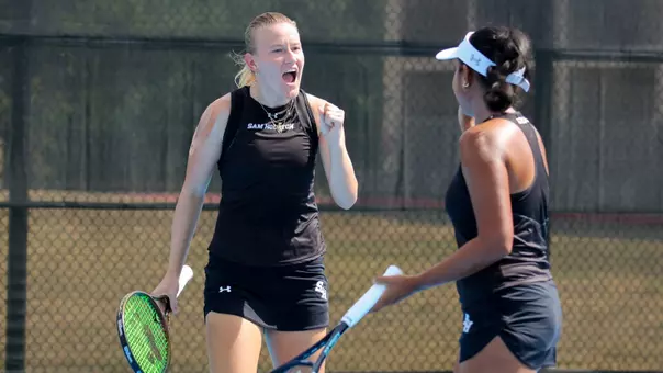 Women's Tennis celebrate Bearkat Invite 2025