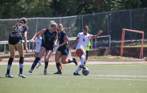 Alesandra Maldonado dribbles against LA Tech