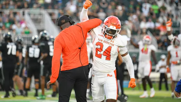 CJ Brown at Hawaii 2025