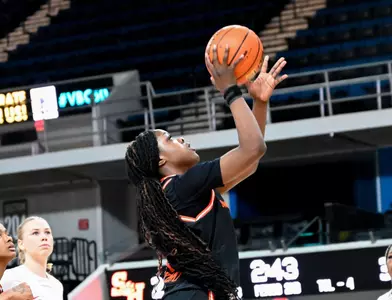 Deborah Ogayemi goes up for a jumper against Liberty