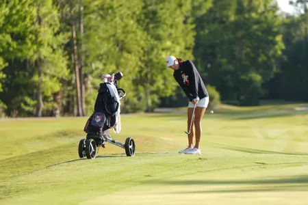 Kats close out Day 1 of Dale McNamara Invitational Image