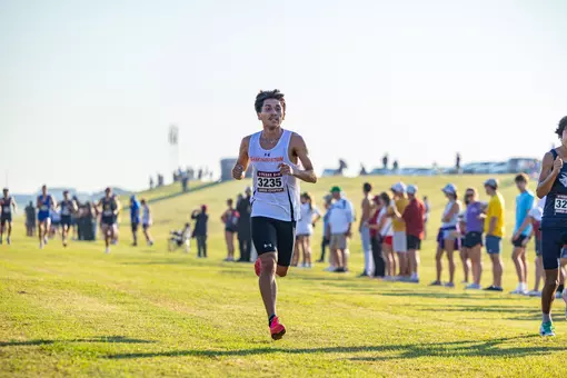 Sam Houston cross country competes at Texas A&M