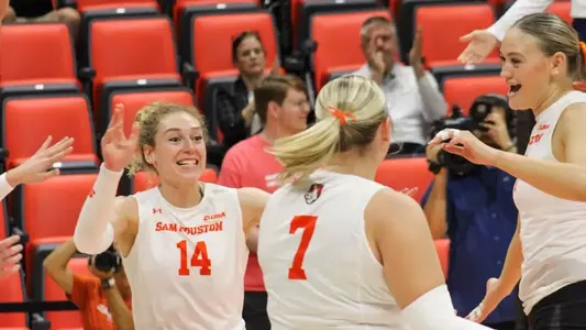 VB celebrate vs HCU 2025