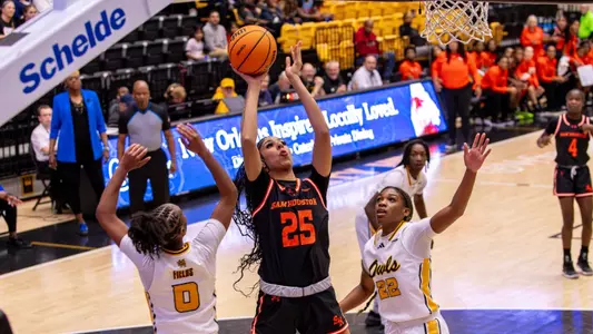 Lea Salinas vs Kennesaw State