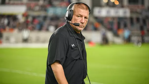 Phil Longo vs UNLV 2025