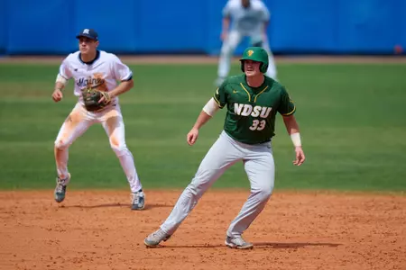 North Dakota State Bison Hunter Koep (33) leads off during an NCAA baseball game against the Maine Black Bears on March 11, 2022 at Chain of Lakes Stadium in Winter Haven, Florida. (Mike Janes/Four Seam Images)