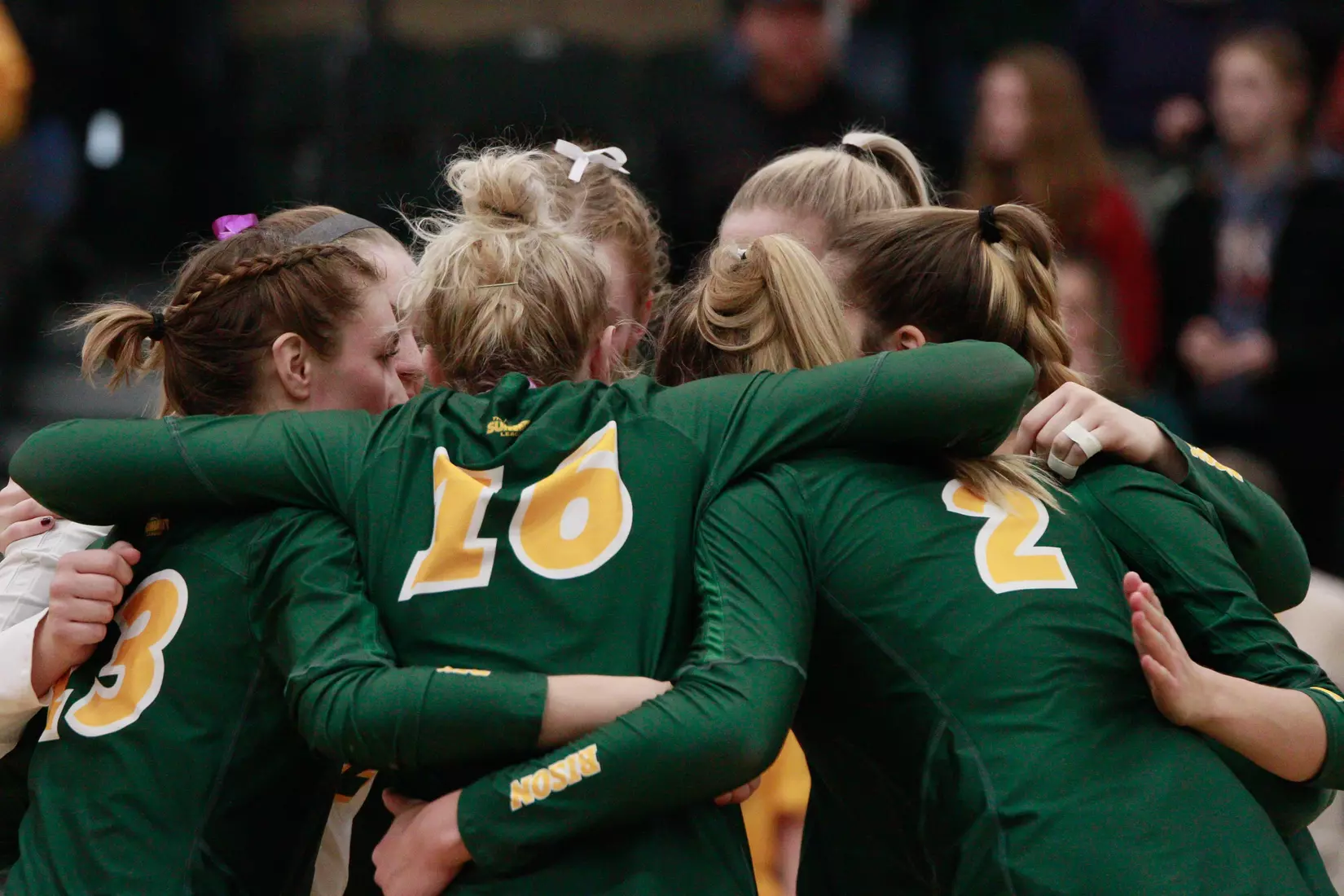 North Dakota State on-court huddle during match against Denver in the Bentson Bunker Fieldhouse.