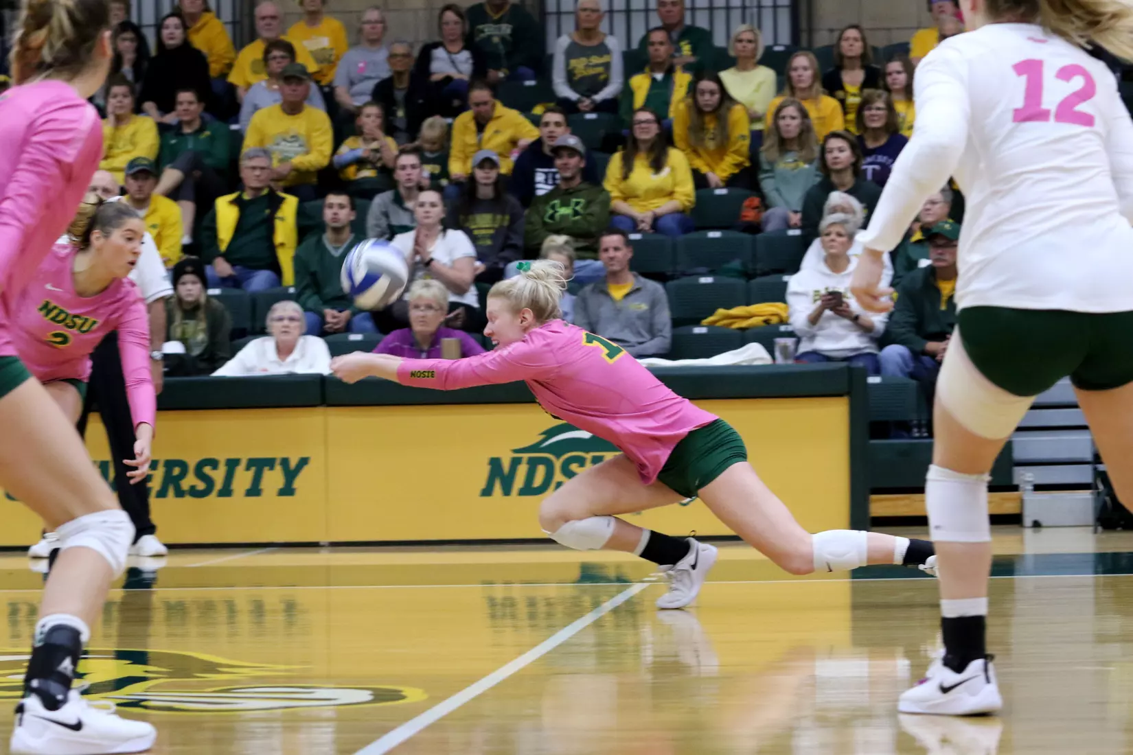 North Dakota State's Kalli Hegerle against Purdue Fort Wayne in Bentson Bunker Fieldhouse.