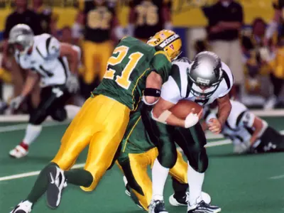 North Dakota State Overpowers Orediggers 56-3 at Fargodome Image