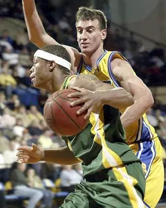 Bison Men Clinch Winning Season, Move Into Independent Title Game Image