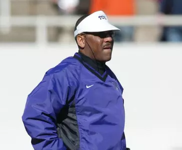 Willie Mack Garza Named Defensive Backs Coach Image
