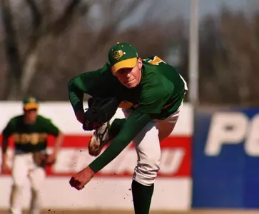 Northern Iowa Comes From Behind to Win Rubber Game Image