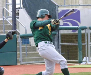 Bison Hold Off Valparaiso for First Sweep Image