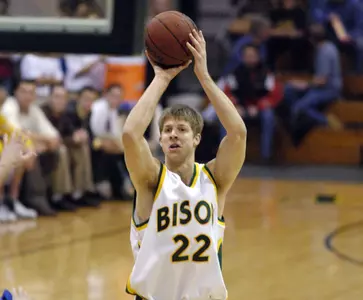 Winkelman, Bison Defeat Winston-Salem State, 83-68 Image