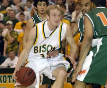 Bison Use First-Half Run to Cruise Past Texas-Pan American, 88-58 Image