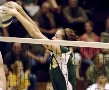 Hille, Stuewe Carry Bison to 3-1 Victory at UMKC Image