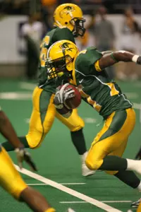 Washington, Schommer Help No. 1 North Dakota State Defeat Southern Utah 52-17 Image