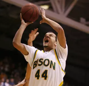 Bison Complete Sweep of Jacks, 86-69 Image