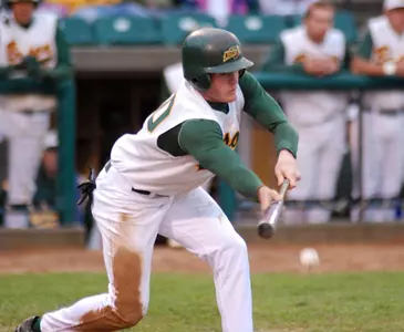 Three-Run Eighth Inning Lifts Bison Over South Dakota State, 6-3 Image