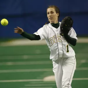 North Dakota State Rallies Past Bowling Green 6-4; Bison Fall 4-0 to Jacksonville State at Tennessee Classic Image