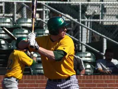 Sioux Sweep Bison in Baseball Doubleheader, 8-4 and 3-1 Image