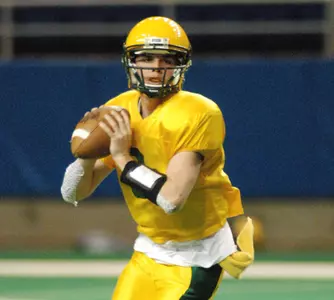 Gold Edges Green 28-21 Before 1,873 in Fargodome Image