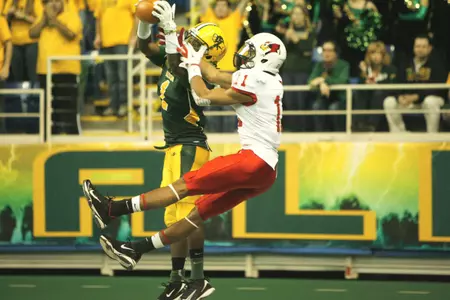 North Dakota State Turns Back Redbirds 20-10 Image