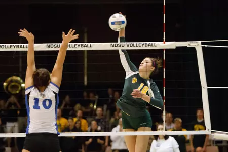 Bison Open Season With Sweeps Over Tulane, Binghamton Image