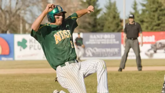 Bison Complete Sweep of Jacks With 4-1 Baseball Win Image