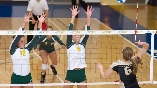 Fassbender, NDSU Roll Past Air Force in Four Sets for First Win Image
