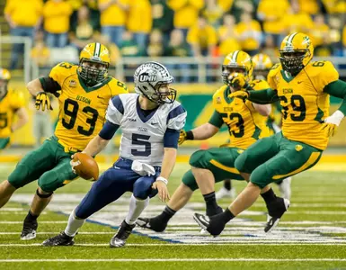 Defense, Cole Jirik, Kyle Emanuel, Leevon Perry