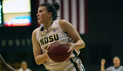 Second Half Surge Carries IUPUI Past Bison Women Image