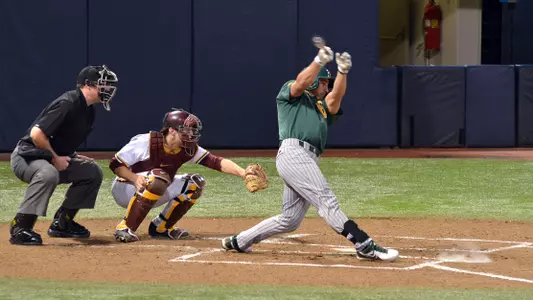 Bison Sweep Doubleheader From Northern State at Metrodome 5-2, 16-2 Image