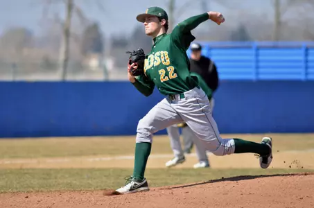 Trewin, Kleinendorst Propel NDSU Past Maine in 13-1 Victory Image