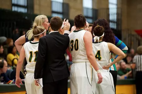 NDSU Huddle Milwaukee