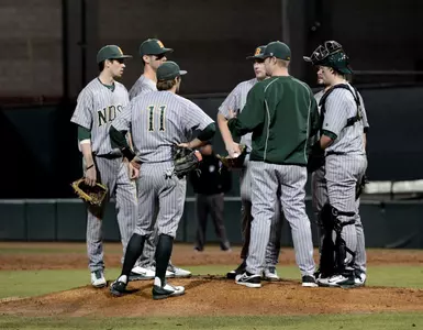 Team, Tyler Oakes